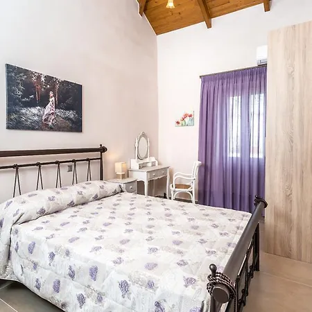 Zante Callisto - Stone With Private Pool